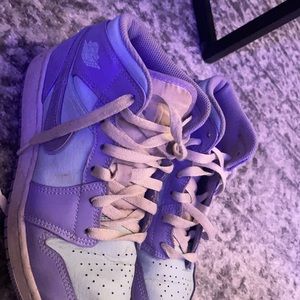 A Little dirty east to clean not buying new laces